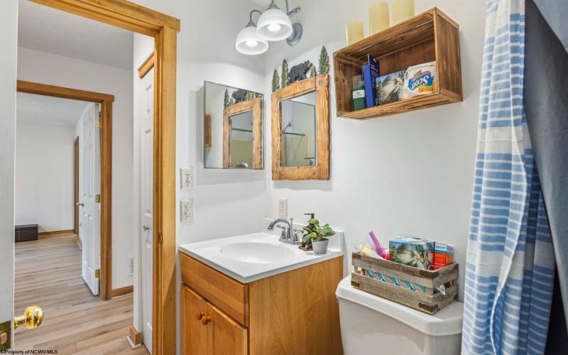 520 Hemlock Circle, Terra Alta, West Virginia 26764, 3 Bedrooms Bedrooms, 6 Rooms Rooms,2 BathroomsBathrooms,Single Family Detached,For Sale,Hemlock,10163871