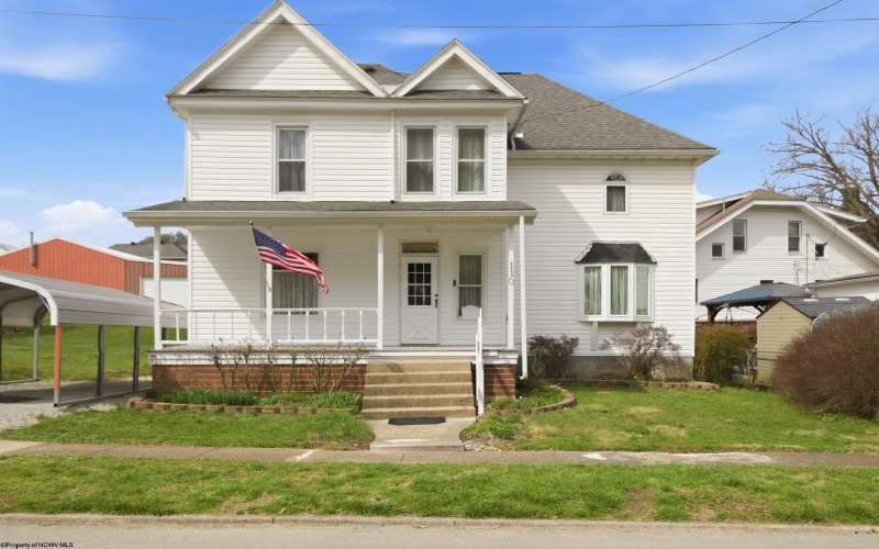 110 Mulberry Avenue, Weston, West Virginia 26452, 3 Bedrooms Bedrooms, 8 Rooms Rooms,2 BathroomsBathrooms,Single Family Detached,For Sale,Mulberry,10163857