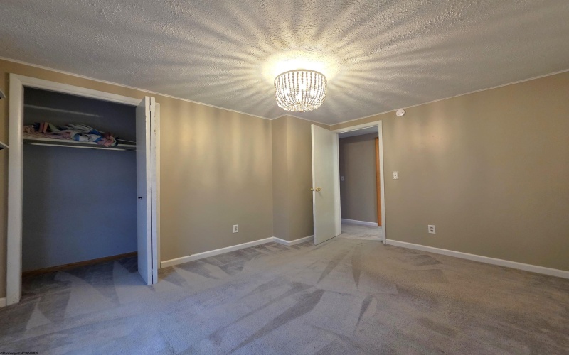 16 Bel Manor Drive, Fairmont, West Virginia 26554, 5 Bedrooms Bedrooms, 10 Rooms Rooms,2 BathroomsBathrooms,Single Family Detached,For Sale,Bel Manor,10163867