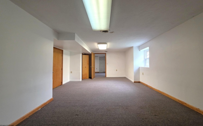 16 Bel Manor Drive, Fairmont, West Virginia 26554, 5 Bedrooms Bedrooms, 10 Rooms Rooms,2 BathroomsBathrooms,Single Family Detached,For Sale,Bel Manor,10163867