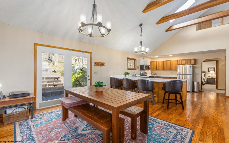 264 Daisy Drive, Terra Alta, West Virginia 26764, 3 Bedrooms Bedrooms, 6 Rooms Rooms,2 BathroomsBathrooms,Single Family Detached,For Sale,Daisy,10163869