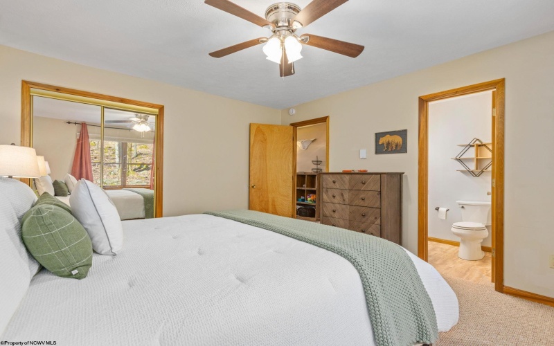 264 Daisy Drive, Terra Alta, West Virginia 26764, 3 Bedrooms Bedrooms, 6 Rooms Rooms,2 BathroomsBathrooms,Single Family Detached,For Sale,Daisy,10163869