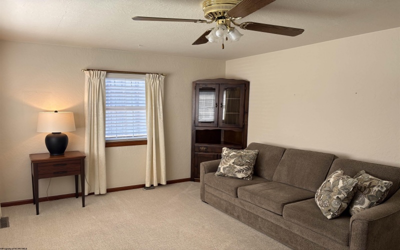 1219 Katherine Street, Fairmont, West Virginia 26554, 2 Bedrooms Bedrooms, 4 Rooms Rooms,1 BathroomBathrooms,Single Family Detached,For Sale,Katherine,10163868