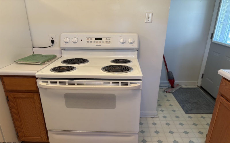 1219 Katherine Street, Fairmont, West Virginia 26554, 2 Bedrooms Bedrooms, 4 Rooms Rooms,1 BathroomBathrooms,Single Family Detached,For Sale,Katherine,10163868