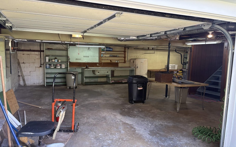 1219 Katherine Street, Fairmont, West Virginia 26554, 2 Bedrooms Bedrooms, 4 Rooms Rooms,1 BathroomBathrooms,Single Family Detached,For Sale,Katherine,10163868