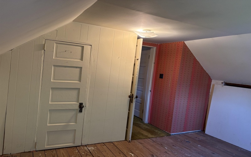 1219 Katherine Street, Fairmont, West Virginia 26554, 2 Bedrooms Bedrooms, 4 Rooms Rooms,1 BathroomBathrooms,Single Family Detached,For Sale,Katherine,10163868