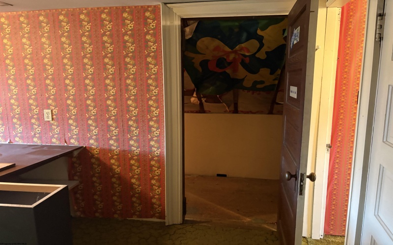 1219 Katherine Street, Fairmont, West Virginia 26554, 2 Bedrooms Bedrooms, 4 Rooms Rooms,1 BathroomBathrooms,Single Family Detached,For Sale,Katherine,10163868