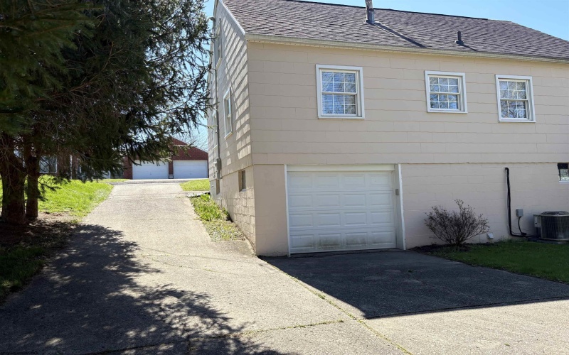 1219 Katherine Street, Fairmont, West Virginia 26554, 2 Bedrooms Bedrooms, 4 Rooms Rooms,1 BathroomBathrooms,Single Family Detached,For Sale,Katherine,10163868