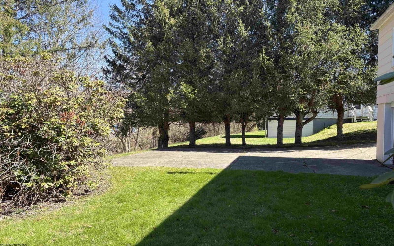 1219 Katherine Street, Fairmont, West Virginia 26554, 2 Bedrooms Bedrooms, 4 Rooms Rooms,1 BathroomBathrooms,Single Family Detached,For Sale,Katherine,10163868