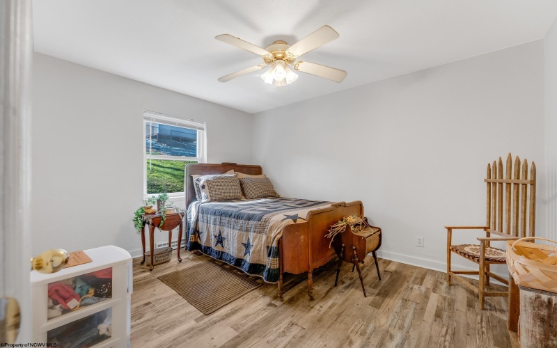 1130 Bell Run Road, Fairmont, West Virginia 26554, 3 Bedrooms Bedrooms, 5 Rooms Rooms,2 BathroomsBathrooms,Single Family Detached,For Sale,Bell Run,10163878