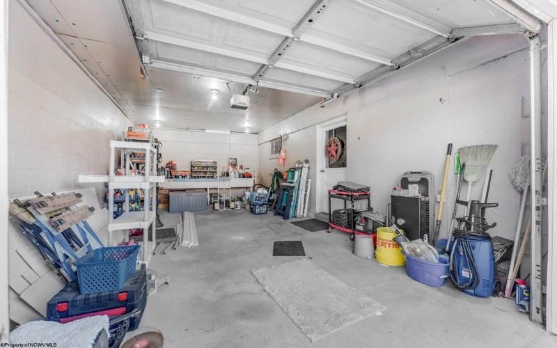 1130 Bell Run Road, Fairmont, West Virginia 26554, 3 Bedrooms Bedrooms, 5 Rooms Rooms,2 BathroomsBathrooms,Single Family Detached,For Sale,Bell Run,10163878