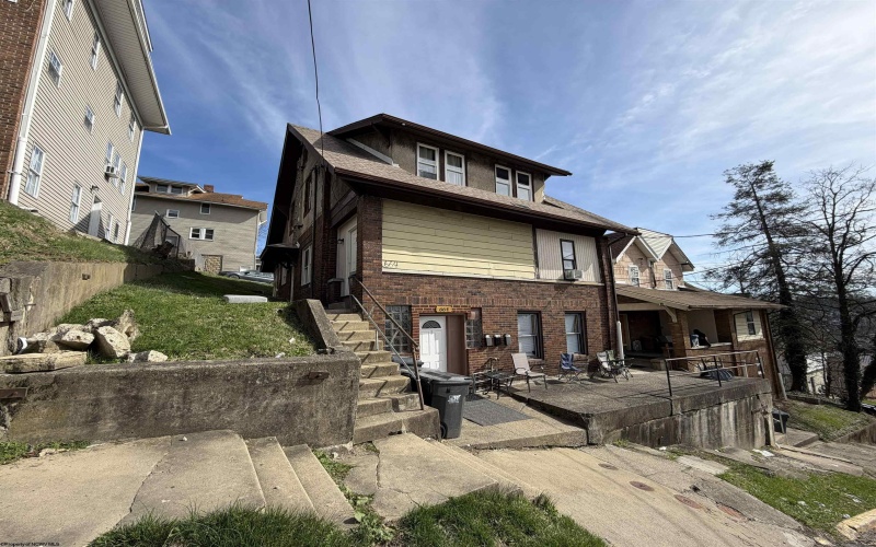 664 Spruce Street, Morgantown, West Virginia 26505, 3 Bedrooms Bedrooms, 4 Rooms Rooms,2 BathroomsBathrooms,Residential Rentals,For Rent,Spruce,10163874 664 Spruce Street, Morgantown, West Virginia 26505, 3 Bedrooms Bedrooms, 4 Rooms Rooms,2 BathroomsBathrooms,Residential Rentals,For Rent,Spruce,10163874