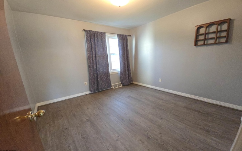 16 Boggess Street, Buckhannon, West Virginia 26201, 3 Bedrooms Bedrooms, 6 Rooms Rooms,1 BathroomBathrooms,Single Family Detached,For Sale,Boggess,10163876 16 Boggess Street, Buckhannon, West Virginia 26201, 3 Bedrooms Bedrooms, 6 Rooms Rooms,1 BathroomBathrooms,Single Family Detached,For Sale,Boggess,10163876