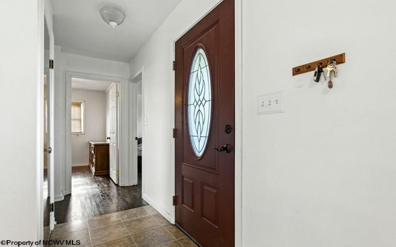 111 Circle Drive, Bridgeport, West Virginia 26330, 3 Bedrooms Bedrooms, 6 Rooms Rooms,2 BathroomsBathrooms,Single Family Detached,For Sale,Circle,10161217