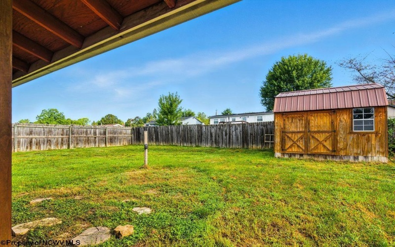 111 Circle Drive, Bridgeport, West Virginia 26330, 3 Bedrooms Bedrooms, 6 Rooms Rooms,2 BathroomsBathrooms,Single Family Detached,For Sale,Circle,10161217