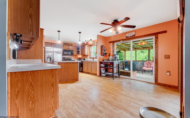 292 Appalachian Drive, Bruceton Mills, West Virginia 26525, 3 Bedrooms Bedrooms, 6 Rooms Rooms,2 BathroomsBathrooms,Single Family Detached,For Sale,Appalachian,10163885 292 Appalachian Drive, Bruceton Mills, West Virginia 26525, 3 Bedrooms Bedrooms, 6 Rooms Rooms,2 BathroomsBathrooms,Single Family Detached,For Sale,Appalachian,10163885