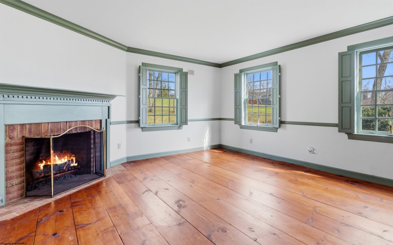 151 Cameron Road, Clarksburg, West Virginia 26301, 4 Bedrooms Bedrooms, 12 Rooms Rooms,3 BathroomsBathrooms,Single Family Detached,For Sale,Cameron,10163880 151 Cameron Road, Clarksburg, West Virginia 26301, 4 Bedrooms Bedrooms, 12 Rooms Rooms,3 BathroomsBathrooms,Single Family Detached,For Sale,Cameron,10163880