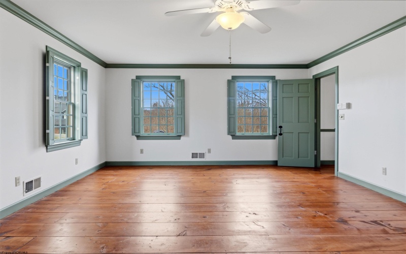 151 Cameron Road, Clarksburg, West Virginia 26301, 4 Bedrooms Bedrooms, 12 Rooms Rooms,3 BathroomsBathrooms,Single Family Detached,For Sale,Cameron,10163880 151 Cameron Road, Clarksburg, West Virginia 26301, 4 Bedrooms Bedrooms, 12 Rooms Rooms,3 BathroomsBathrooms,Single Family Detached,For Sale,Cameron,10163880