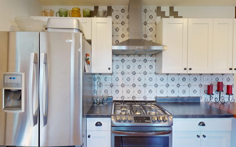 1021 Denver Avenue, Morgantown, West Virginia 26505, 3 Bedrooms Bedrooms, 7 Rooms Rooms,2 BathroomsBathrooms,Single Family Detached,For Sale,Denver,10163882 1021 Denver Avenue, Morgantown, West Virginia 26505, 3 Bedrooms Bedrooms, 7 Rooms Rooms,2 BathroomsBathrooms,Single Family Detached,For Sale,Denver,10163882