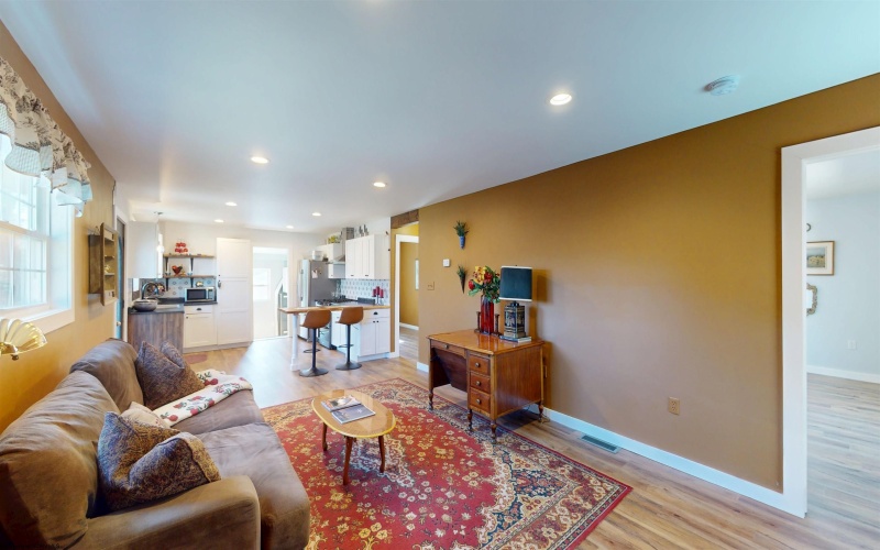 1021 Denver Avenue, Morgantown, West Virginia 26505, 3 Bedrooms Bedrooms, 7 Rooms Rooms,2 BathroomsBathrooms,Single Family Detached,For Sale,Denver,10163882 1021 Denver Avenue, Morgantown, West Virginia 26505, 3 Bedrooms Bedrooms, 7 Rooms Rooms,2 BathroomsBathrooms,Single Family Detached,For Sale,Denver,10163882