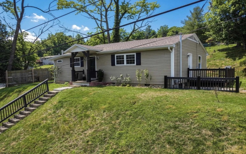 1021 Denver Avenue, Morgantown, West Virginia 26505, 3 Bedrooms Bedrooms, 7 Rooms Rooms,2 BathroomsBathrooms,Single Family Detached,For Sale,Denver,10163882 1021 Denver Avenue, Morgantown, West Virginia 26505, 3 Bedrooms Bedrooms, 7 Rooms Rooms,2 BathroomsBathrooms,Single Family Detached,For Sale,Denver,10163882