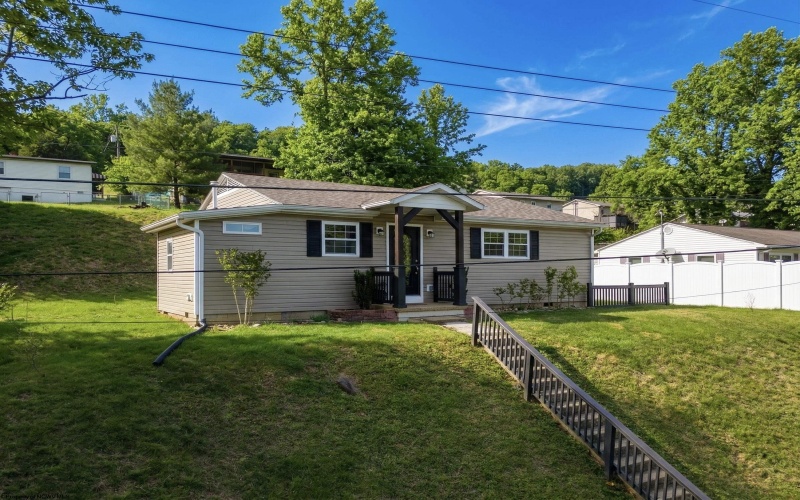 1021 Denver Avenue, Morgantown, West Virginia 26505, 3 Bedrooms Bedrooms, 7 Rooms Rooms,2 BathroomsBathrooms,Single Family Detached,For Sale,Denver,10163882 1021 Denver Avenue, Morgantown, West Virginia 26505, 3 Bedrooms Bedrooms, 7 Rooms Rooms,2 BathroomsBathrooms,Single Family Detached,For Sale,Denver,10163882