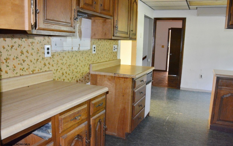 186 Kennedy Street, Elkins, West Virginia 26241, 4 Bedrooms Bedrooms, 9 Rooms Rooms,3 BathroomsBathrooms,Single Family Detached,For Sale,Kennedy,10161312 186 Kennedy Street, Elkins, West Virginia 26241, 4 Bedrooms Bedrooms, 9 Rooms Rooms,3 BathroomsBathrooms,Single Family Detached,For Sale,Kennedy,10161312