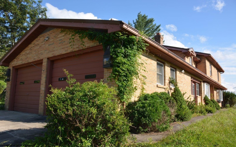 186 Kennedy Street, Elkins, West Virginia 26241, 4 Bedrooms Bedrooms, 9 Rooms Rooms,3 BathroomsBathrooms,Single Family Detached,For Sale,Kennedy,10161312 186 Kennedy Street, Elkins, West Virginia 26241, 4 Bedrooms Bedrooms, 9 Rooms Rooms,3 BathroomsBathrooms,Single Family Detached,For Sale,Kennedy,10161312