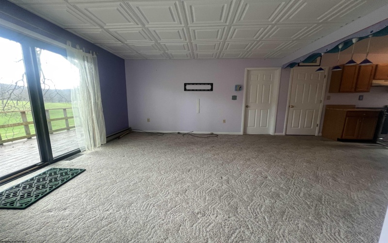 56 Baneberry Lane, Terra Alta, West Virginia 26764-0000, 3 Bedrooms Bedrooms, 7 Rooms Rooms,2 BathroomsBathrooms,Single Family Attached,For Sale,Baneberry,10163897