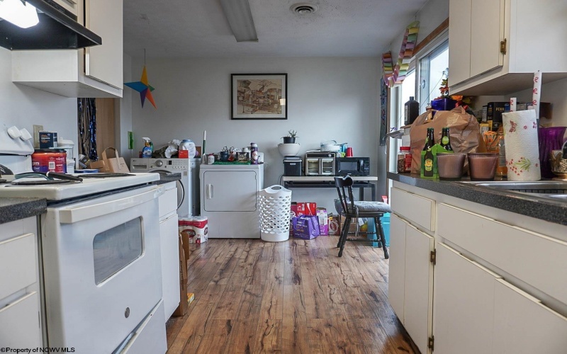 465 Wilson Avenue, Morgantown, West Virginia 26501, ,Multi-unit/income,For Sale,Wilson,10163898 465 Wilson Avenue, Morgantown, West Virginia 26501, ,Multi-unit/income,For Sale,Wilson,10163898