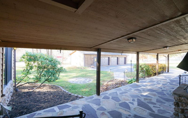 221 Broadway Avenue, Bridgeport, West Virginia 26330-0000, 3 Bedrooms Bedrooms, 7 Rooms Rooms,2 BathroomsBathrooms,Single Family Detached,For Sale,Broadway,10162488