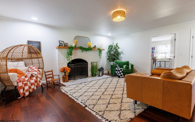 318 Fairlawn Drive, Buckhannon, West Virginia 26201, 4 Bedrooms Bedrooms, 11 Rooms Rooms,2 BathroomsBathrooms,Single Family Detached,For Sale,Fairlawn,10162089