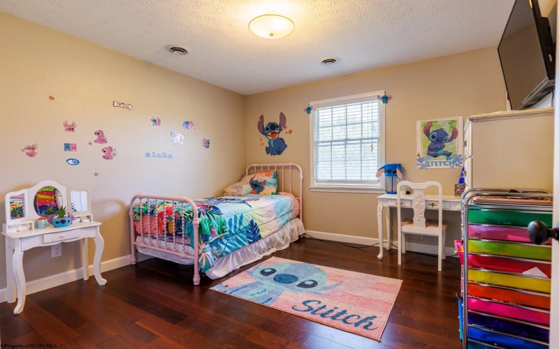 318 Fairlawn Drive, Buckhannon, West Virginia 26201, 4 Bedrooms Bedrooms, 11 Rooms Rooms,2 BathroomsBathrooms,Single Family Detached,For Sale,Fairlawn,10162089