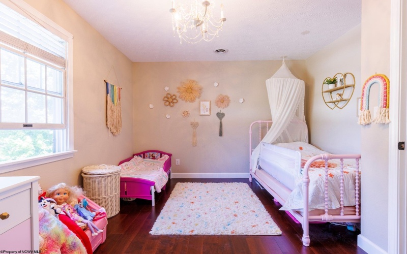 318 Fairlawn Drive, Buckhannon, West Virginia 26201, 4 Bedrooms Bedrooms, 11 Rooms Rooms,2 BathroomsBathrooms,Single Family Detached,For Sale,Fairlawn,10162089