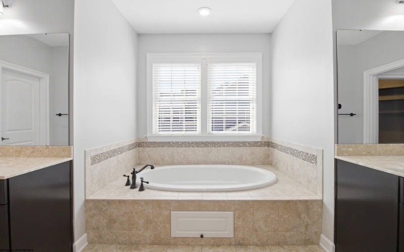 108 Falling Water Lane, Morgantown, West Virginia 26508, 6 Bedrooms Bedrooms, 15 Rooms Rooms,4 BathroomsBathrooms,Single Family Detached,For Sale,Falling Water,10163889 108 Falling Water Lane, Morgantown, West Virginia 26508, 6 Bedrooms Bedrooms, 15 Rooms Rooms,4 BathroomsBathrooms,Single Family Detached,For Sale,Falling Water,10163889