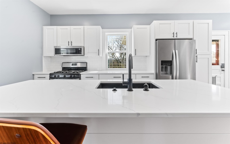 824 Monongalia Avenue, Morgantown, West Virginia 26505, 3 Bedrooms Bedrooms, 6 Rooms Rooms,2 BathroomsBathrooms,Single Family Detached,For Sale,Monongalia,10163890 824 Monongalia Avenue, Morgantown, West Virginia 26505, 3 Bedrooms Bedrooms, 6 Rooms Rooms,2 BathroomsBathrooms,Single Family Detached,For Sale,Monongalia,10163890