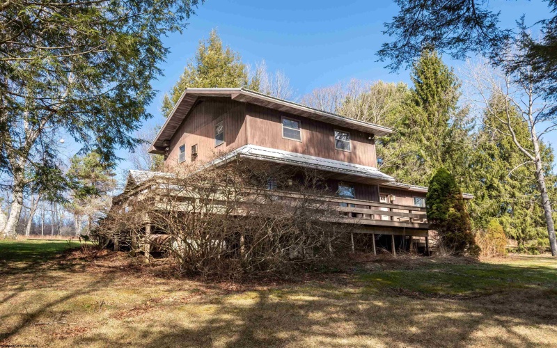 1157 Lakeford Road, Terra Alta, West Virginia 26764, 3 Bedrooms Bedrooms, 7 Rooms Rooms,2 BathroomsBathrooms,Single Family Detached,For Sale,Lakeford,10163892