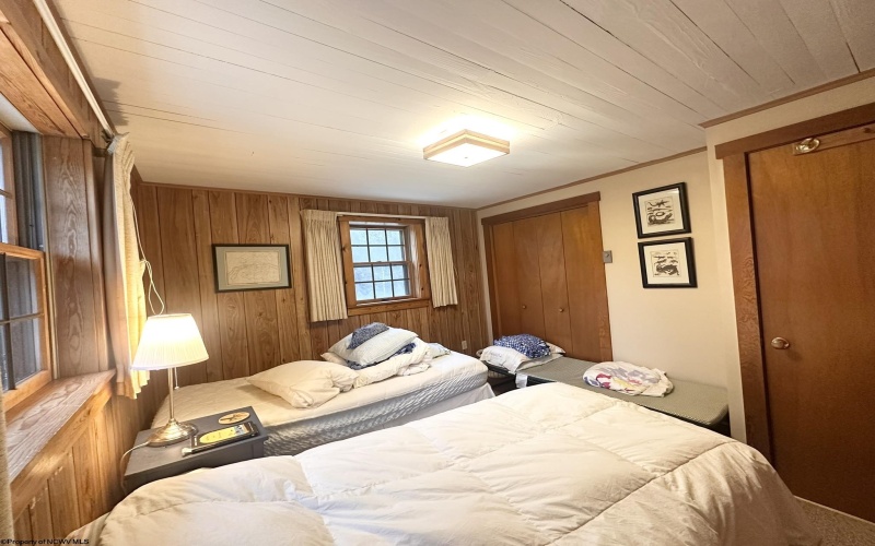 1157 Lakeford Road, Terra Alta, West Virginia 26764, 3 Bedrooms Bedrooms, 7 Rooms Rooms,2 BathroomsBathrooms,Single Family Detached,For Sale,Lakeford,10163892