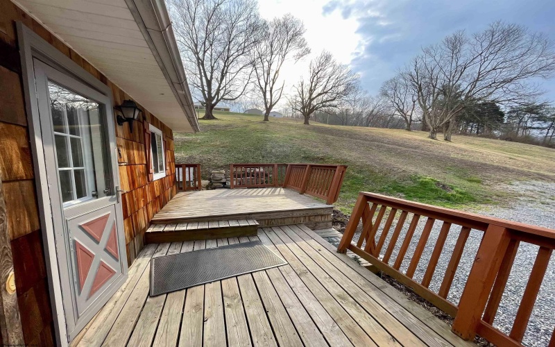 30 Camden Avenue, Gassaway, West Virginia 26601, 3 Bedrooms Bedrooms, 6 Rooms Rooms,1 BathroomBathrooms,Single Family Detached,For Sale,Camden,10163893