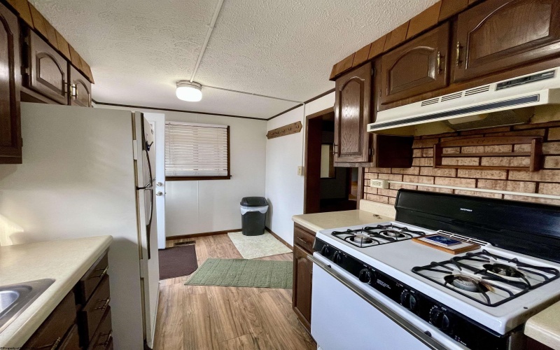 30 Camden Avenue, Gassaway, West Virginia 26601, 3 Bedrooms Bedrooms, 6 Rooms Rooms,1 BathroomBathrooms,Single Family Detached,For Sale,Camden,10163893