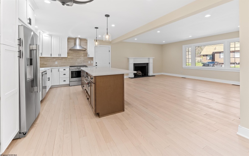 644 Lashley Drive, Morgantown, West Virginia 26505, 4 Bedrooms Bedrooms, 9 Rooms Rooms,2 BathroomsBathrooms,Single Family Detached,For Sale,Lashley,10163896