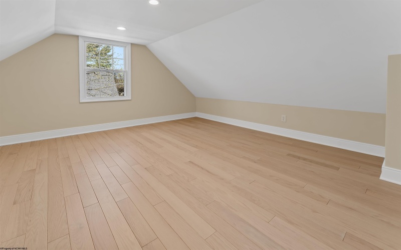 644 Lashley Drive, Morgantown, West Virginia 26505, 4 Bedrooms Bedrooms, 9 Rooms Rooms,2 BathroomsBathrooms,Single Family Detached,For Sale,Lashley,10163896