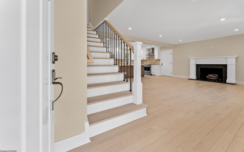 644 Lashley Drive, Morgantown, West Virginia 26505, 4 Bedrooms Bedrooms, 9 Rooms Rooms,2 BathroomsBathrooms,Single Family Detached,For Sale,Lashley,10163896