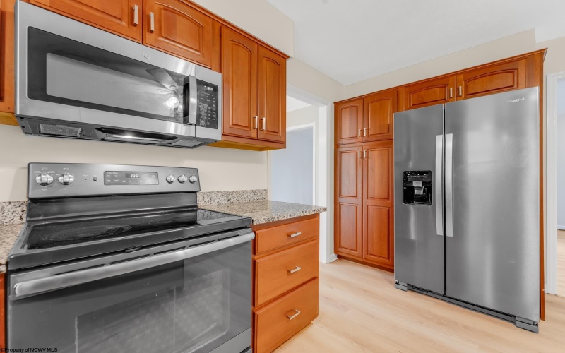 769 Augusta Avenue, Morgantown, West Virginia 26501, 3 Bedrooms Bedrooms, 7 Rooms Rooms,2 BathroomsBathrooms,Single Family Detached,For Sale,Augusta,10163900