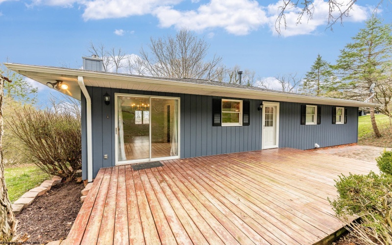 769 Augusta Avenue, Morgantown, West Virginia 26501, 3 Bedrooms Bedrooms, 7 Rooms Rooms,2 BathroomsBathrooms,Single Family Detached,For Sale,Augusta,10163900