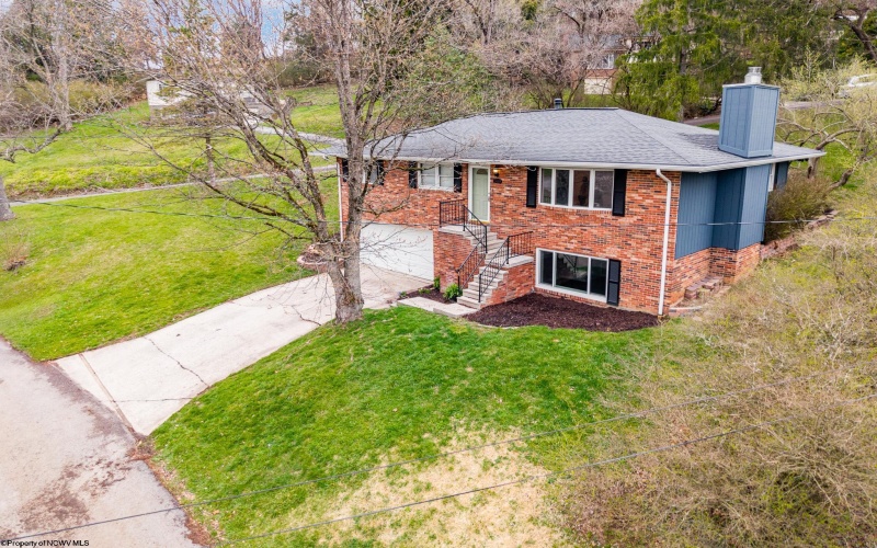 769 Augusta Avenue, Morgantown, West Virginia 26501, 3 Bedrooms Bedrooms, 7 Rooms Rooms,2 BathroomsBathrooms,Single Family Detached,For Sale,Augusta,10163900