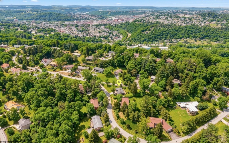 769 Augusta Avenue, Morgantown, West Virginia 26501, 3 Bedrooms Bedrooms, 7 Rooms Rooms,2 BathroomsBathrooms,Single Family Detached,For Sale,Augusta,10163900