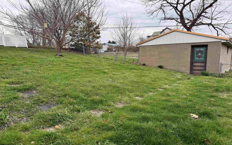 720 Gaston Avenue, Fairmont, West Virginia 26554, 2 Bedrooms Bedrooms, 8 Rooms Rooms,2 BathroomsBathrooms,Single Family Detached,For Sale,Gaston,10163903 720 Gaston Avenue, Fairmont, West Virginia 26554, 2 Bedrooms Bedrooms, 8 Rooms Rooms,2 BathroomsBathrooms,Single Family Detached,For Sale,Gaston,10163903