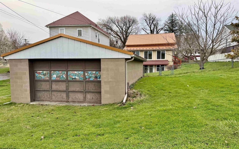 720 Gaston Avenue, Fairmont, West Virginia 26554, 2 Bedrooms Bedrooms, 8 Rooms Rooms,2 BathroomsBathrooms,Single Family Detached,For Sale,Gaston,10163903 720 Gaston Avenue, Fairmont, West Virginia 26554, 2 Bedrooms Bedrooms, 8 Rooms Rooms,2 BathroomsBathrooms,Single Family Detached,For Sale,Gaston,10163903