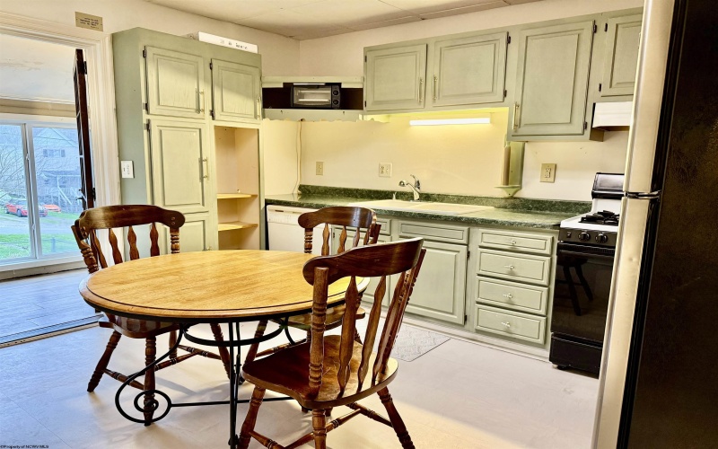 720 Gaston Avenue, Fairmont, West Virginia 26554, 2 Bedrooms Bedrooms, 8 Rooms Rooms,2 BathroomsBathrooms,Single Family Detached,For Sale,Gaston,10163903 720 Gaston Avenue, Fairmont, West Virginia 26554, 2 Bedrooms Bedrooms, 8 Rooms Rooms,2 BathroomsBathrooms,Single Family Detached,For Sale,Gaston,10163903